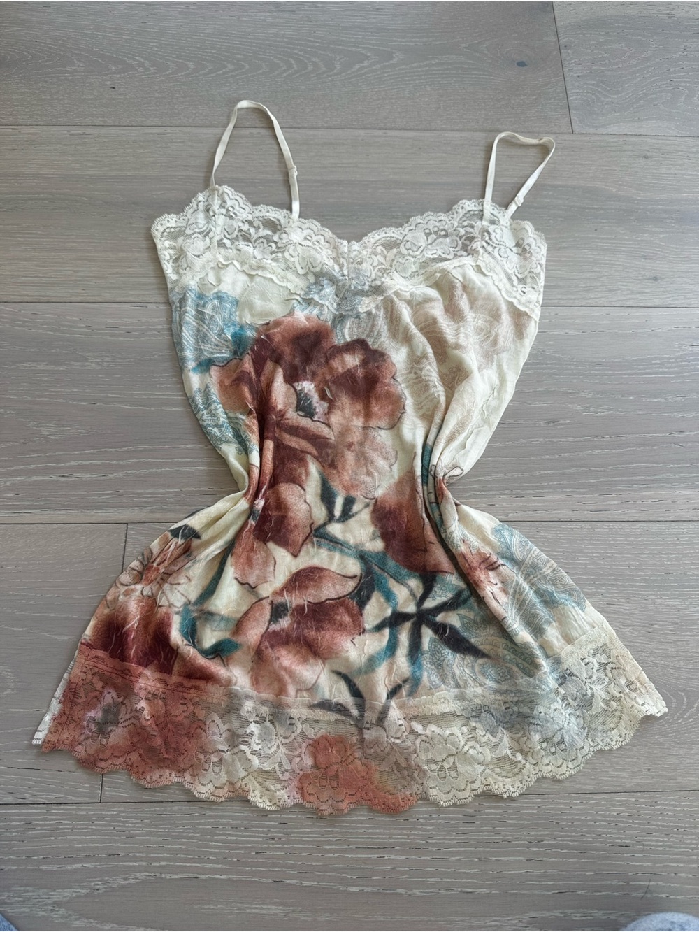 True VTG Y2K Weavers Girl Pink Floral Camisole Lace Tank Top Sz small